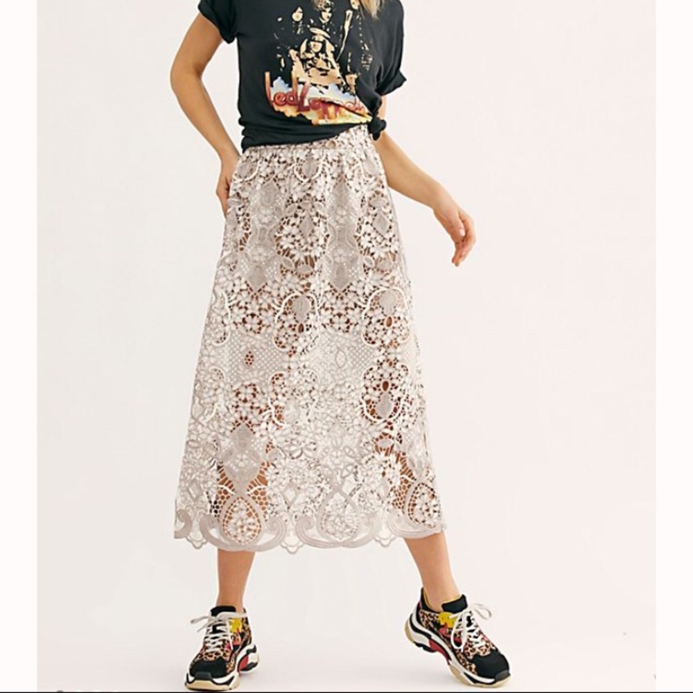 Free People Bella Ivory lace Skirt  Size 10